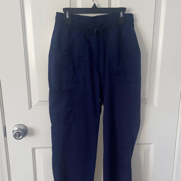 Navy Blue Scrub Set | Women’s Size Medium | Soft & Professional - Picture 6 of 11